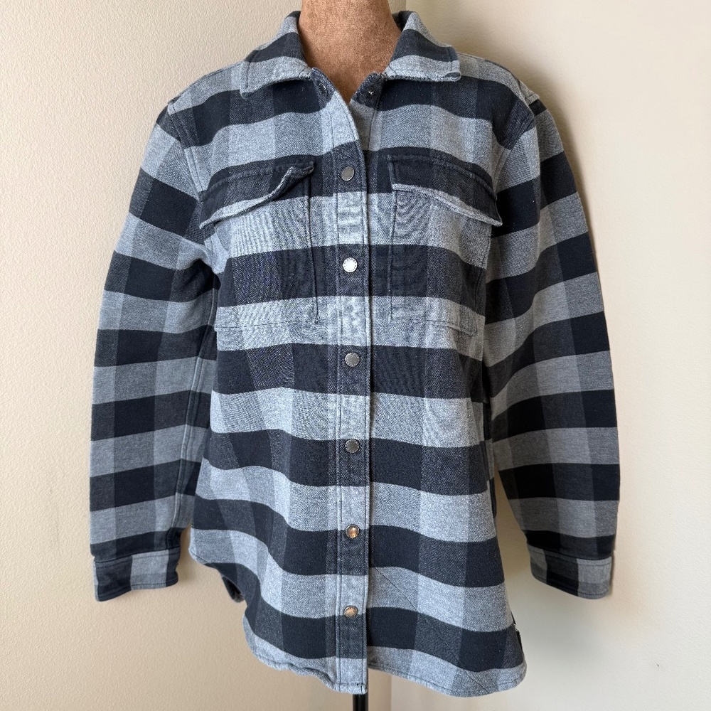 Duluth Trading AKHG Crosshaul Shirt Jacket Womens Medium Flannel Shacket Gray